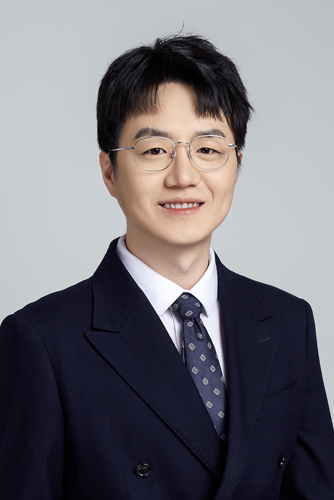 张晨 （副教授、硕士生导师）